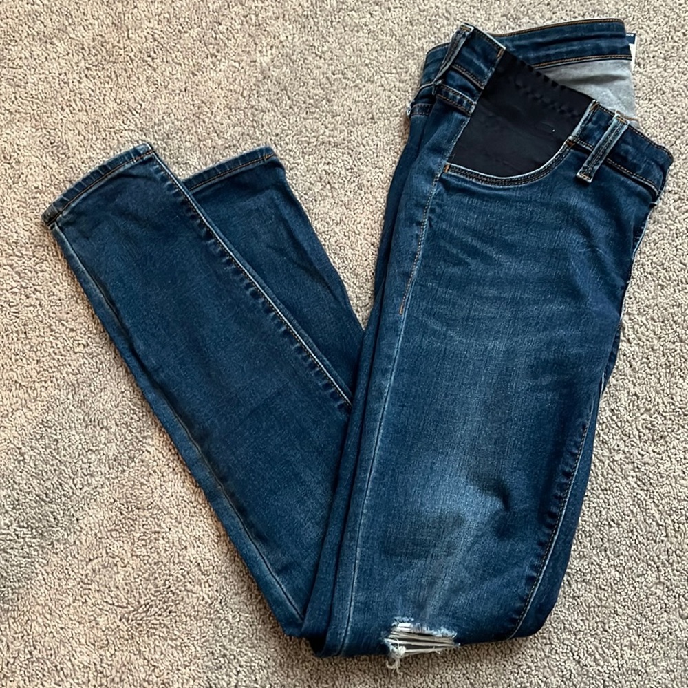 Old Navy Maternity Side Panel Rockstar Skinny Jeans